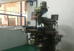 Installation method of closed bus duct
